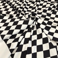 Бифлекс с черно белыми ромбами