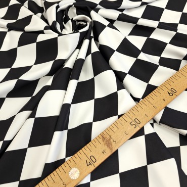 Бифлекс с черно белыми ромбами