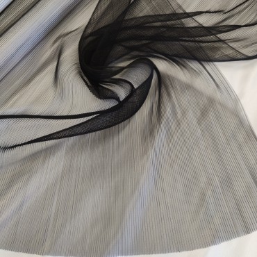 Фатин плиссе черный цвет 47