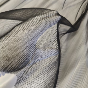 Фатин плиссе черный цвет 47