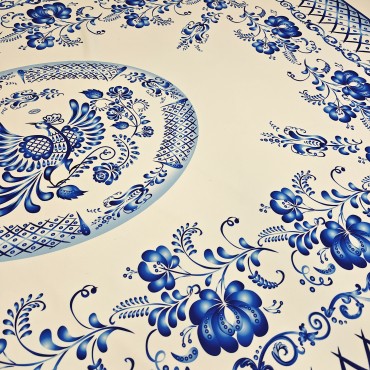 Праздничная скатерть в стиле Гжель