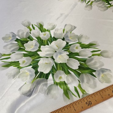 Праздничная скатерть с Тюльпанами