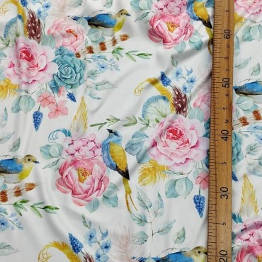 Атлас стрейч Linda с пионами и колибри