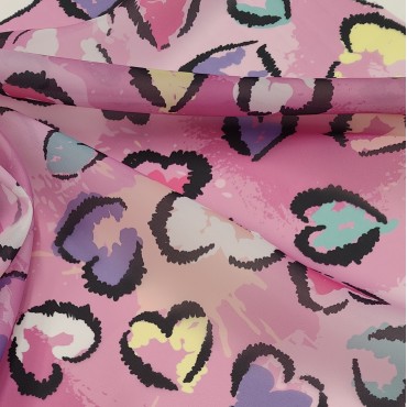 Органза матовая Виола с модными сердечками