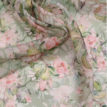 Органза матовая Виола с красивыми Розами