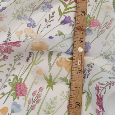 Органза матовая Виола с полевыми цветами