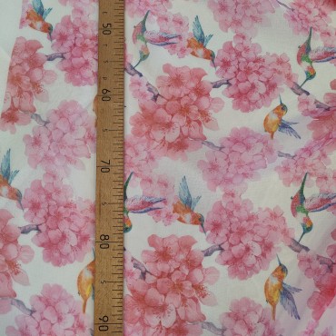 Органза Тори матовая с цветочным принтом и колибри