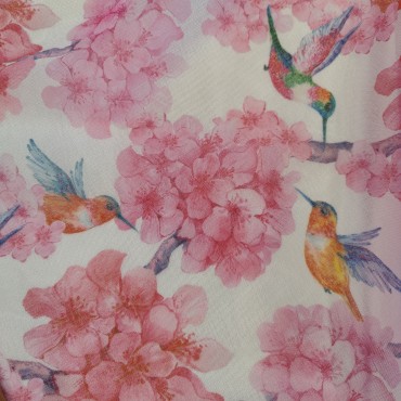 Органза Тори матовая с цветочным принтом и колибри