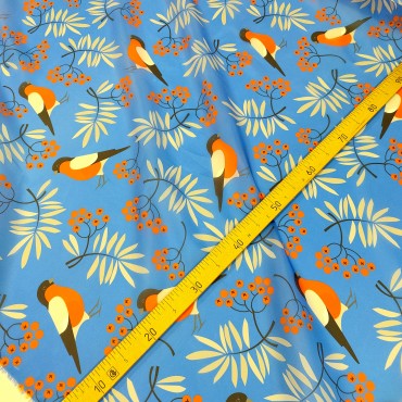 Органза матовая Виола снегири на голубом