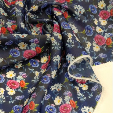 Органза матовая Виола с узором из цветов мака и ромашкой