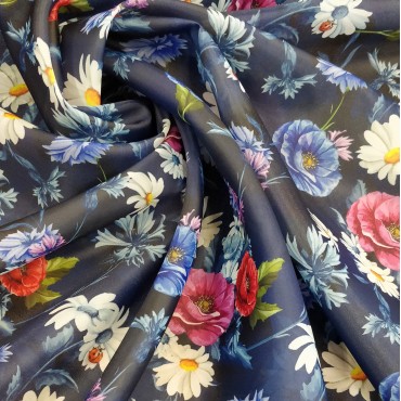 Органза матовая Виола с узором из цветов мака и ромашкой