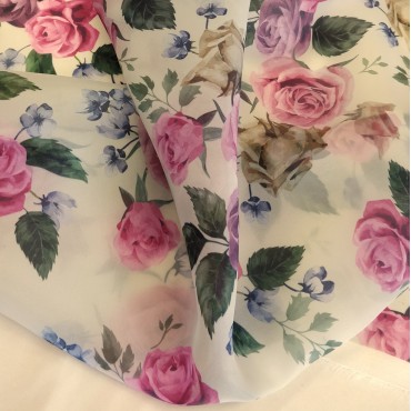 Органза матовая Виола с цветочным принтом розы