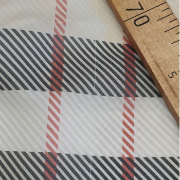 Органза матовая Виола клетка барберри крупная 230 см