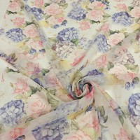 Шифон Romy с нежным цветочным принтом