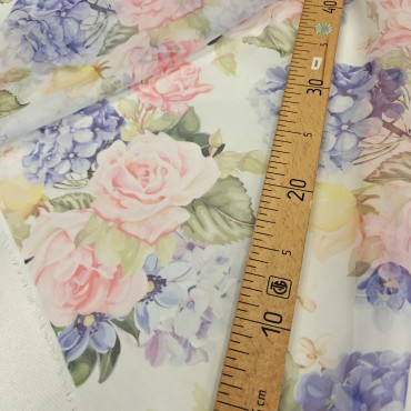 Шифон Romy с нежным цветочным принтом