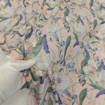 Шифон Romy с цветочным принтом и лебедем