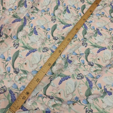 Шифон Romy с цветочным принтом и лебедем