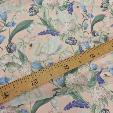 Шифон Romy с цветочным принтом и лебедем