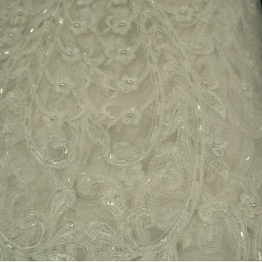 Кружевное расшитое полотно айвори цвет