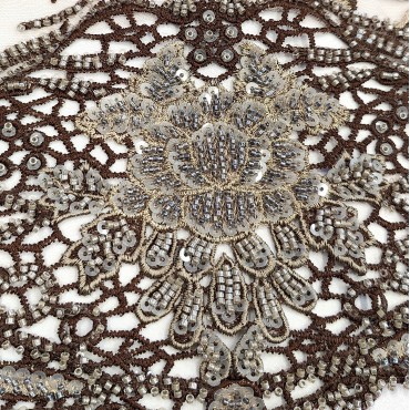 Кружевное полотно расшитое бисером
