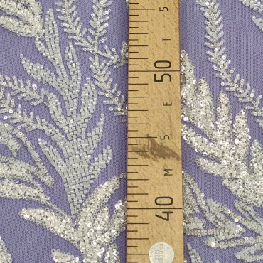 Кружевное полотно расшитое бисером и пайетками