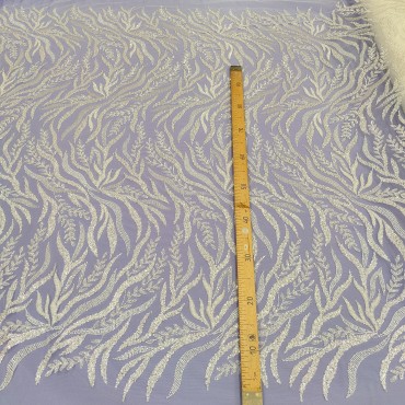 Кружевное полотно расшитое бисером и пайетками