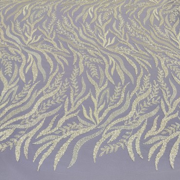 Кружевное полотно расшитое бисером и пайетками