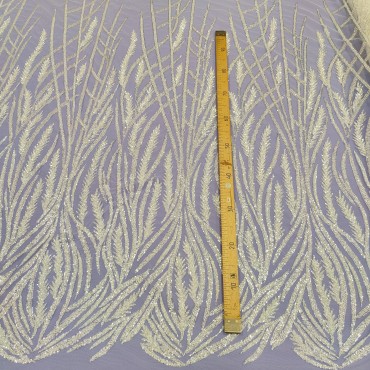 Кружевное полотно расшитое бисером и пайетками