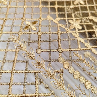 Кружевное полотно золотой цвет