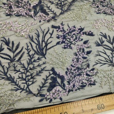 Кружевное полотно ажурные веточки