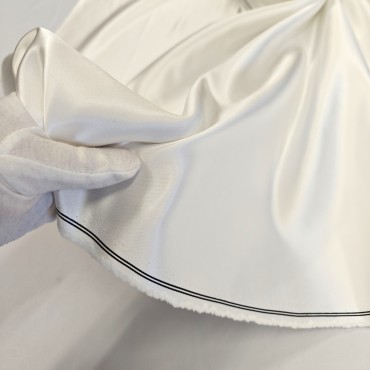 Атлас Дюпон молочный цвет 2B