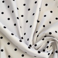 Атлас матовый Абрахам белый в мелкий черный горох