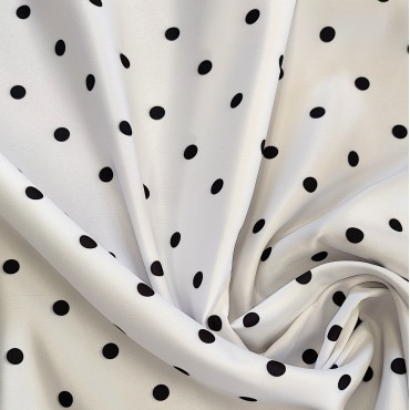 Атлас матовый Абрахам белый в мелкий черный горох