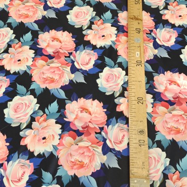 Атлас стрейч Linda с нарисованными розами и пионами