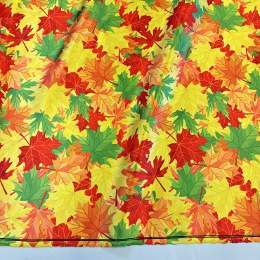 Атлас Дюпон с красивым осенним принтом