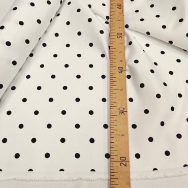 Атлас матовый Абрахам белый в мелкий черный горох