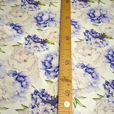 Атлас Дюпон с бело-голубыми Пионами