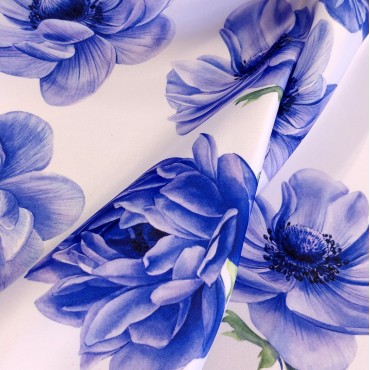 Атлас матовый Абрахам с принтом Анемона синяя