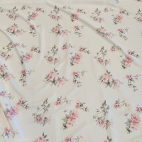 Плотный стрейч атлас Amerikan saten likra с принтом розочки