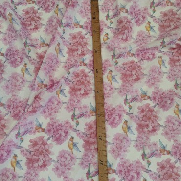 Полулен с цветочным принтом и колибри