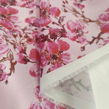 Поплин плательный с сакурой