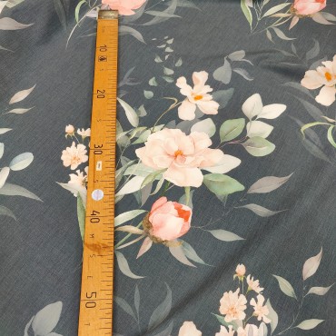 Поплин плательный с красивым принтом розы