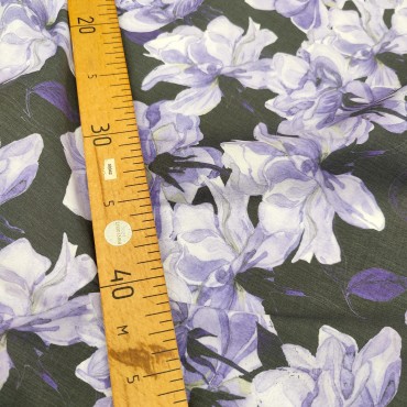 Поплин плательный с акварельными розами цвета индиго