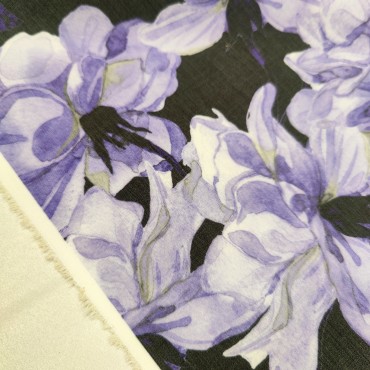 Поплин плательный с акварельными розами цвета индиго