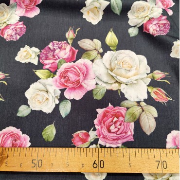 Поплин плательный с красивыми розами