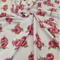 Поплин плательный с красными розами