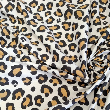 Поплин плательный с леопардовым принтом