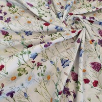 Поплин плательный с полевыми цветами