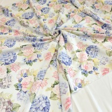 Поплин плательный с нежным цветочным принтом