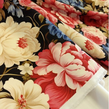 Плательный поплин с винтажным цветочным мотивом